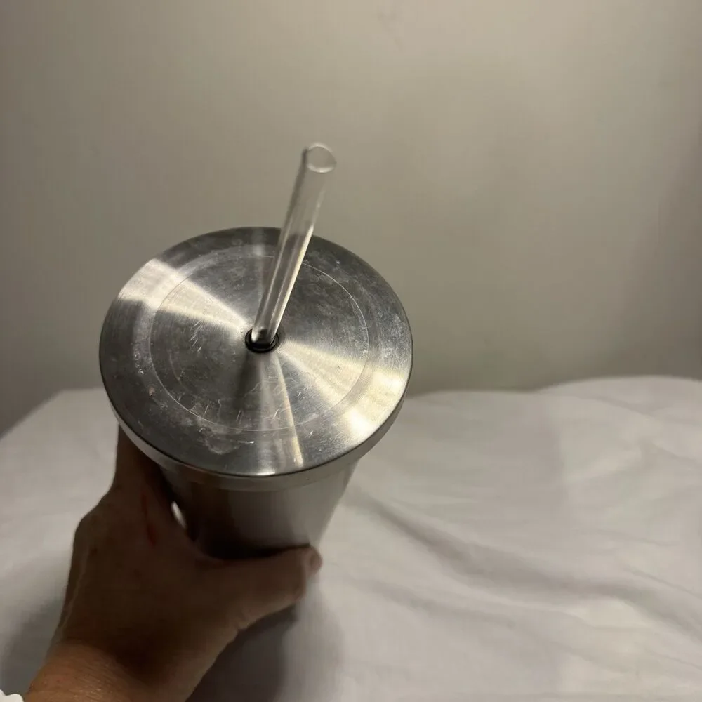 Stainless Steel Cold Drink Tumbler Silver 16ounces with Straw